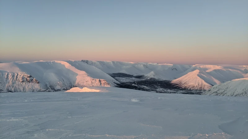 Треккинг в Хибинах и развлечения в Кировске – групповая экскурсия