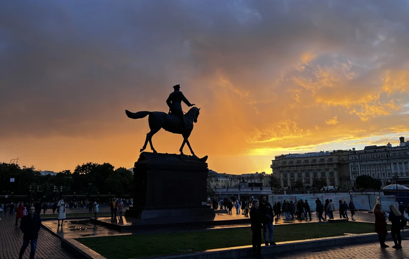 Обзорная вечерняя экскурсия по Москве