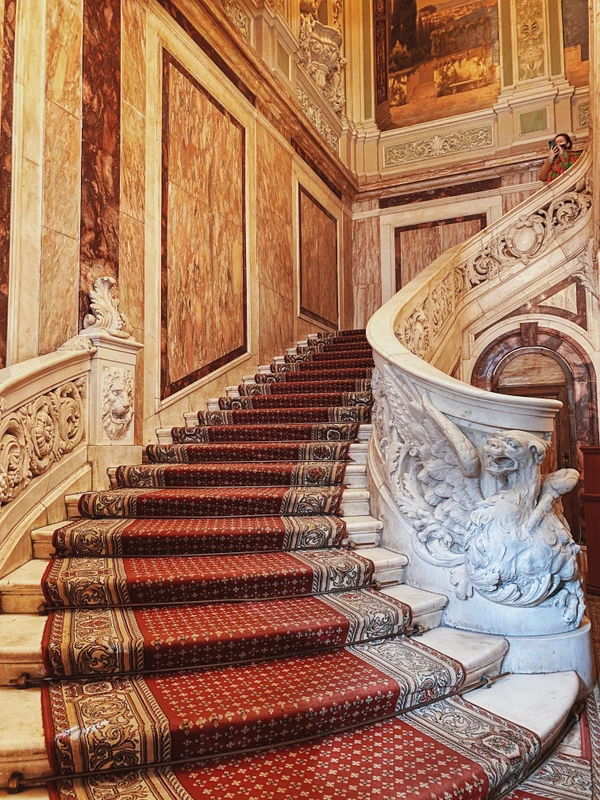 Золото, призраки и тайны особняка Кельха – групповая экскурсия