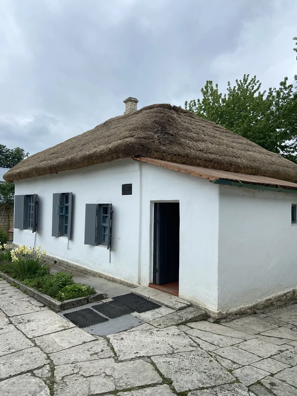 Лермонтовский Пятигорск: домик-музей и обзорная прогулка – индивидуальная экскурсия