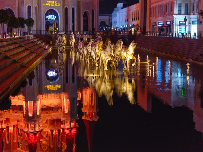 Трансфер на ночное шоу в парке the Land of Legends (из Сиде) – групповая экскурсия