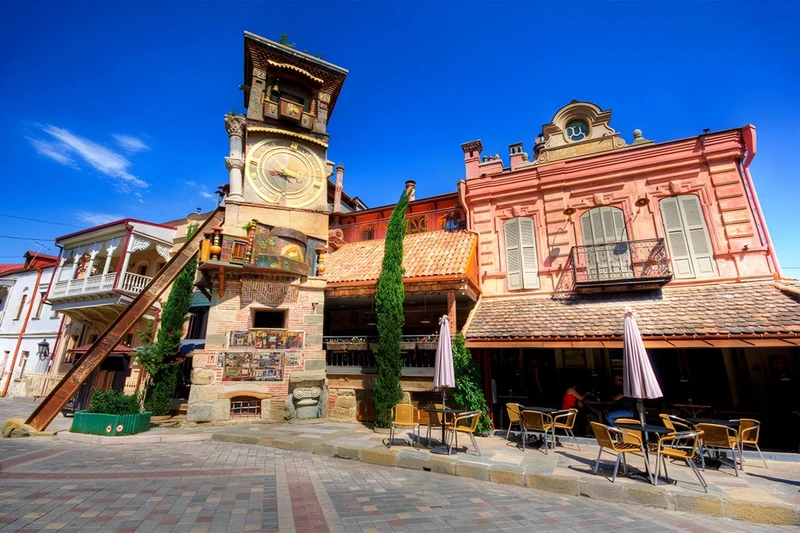 Сердце Тбилиси: старинные улочки и вкус вина – групповая экскурсия