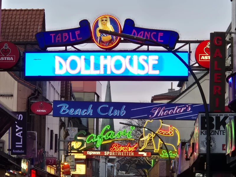 The Beatles в Гамбурге: sex, drugs, rock-n-roll — 18+ – индивидуальная экскурсия