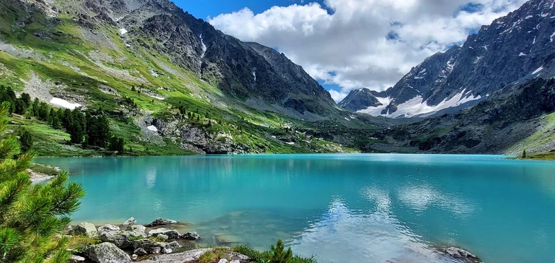 Бирюзовые Мультинские озёра: треккинг налегке с проживанием в домах или палатках – авторский тур