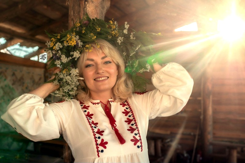 «Девка, баба, молодуха» — авторская лекция в Суздале – индивидуальная экскурсия