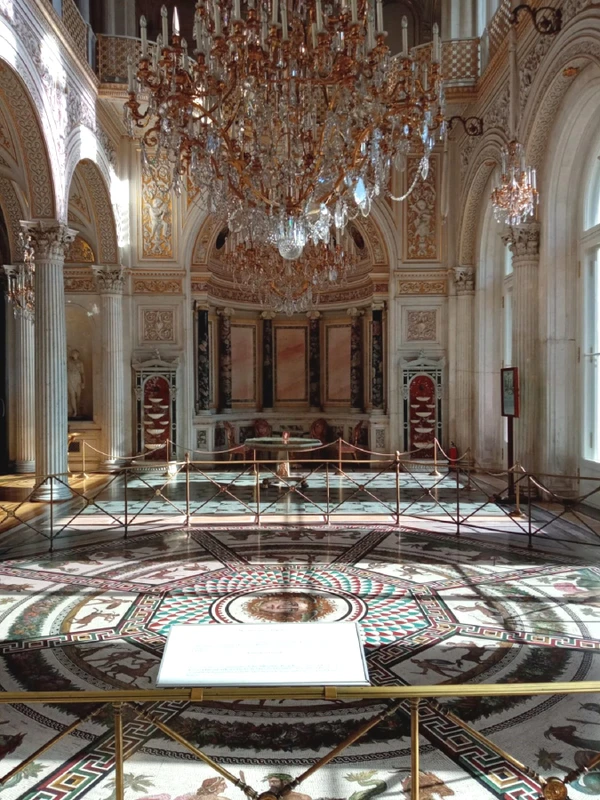 Зимний дворец и Эрмитаж — дом императоров и искусства (билеты включены) – индивидуальная экскурсия