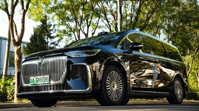 Аэропорт — центр Шанхая: индивидуальный трансфер – индивидуальная экскурсия