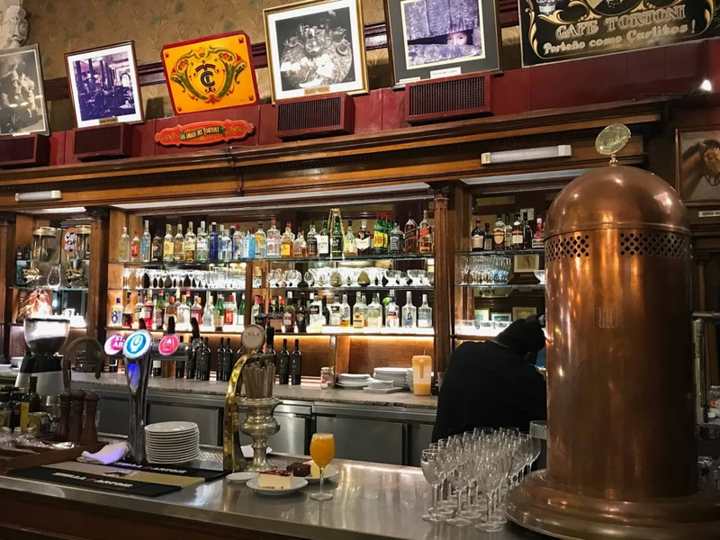 Ночная прогулка по лучшим барам Буэнос-Айреса – индивидуальная экскурсия