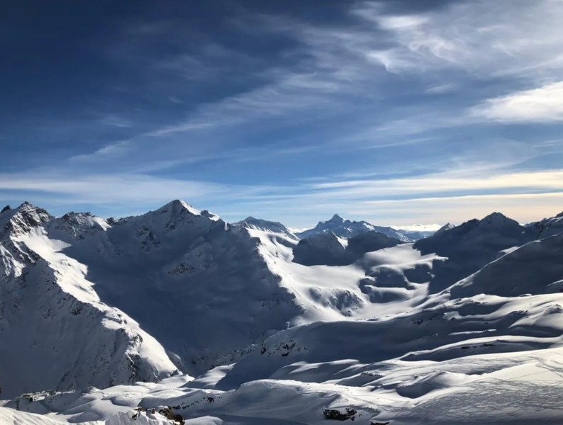 Склоны, скорость, хачапури — горнолыжка в Гудаури – авторский тур