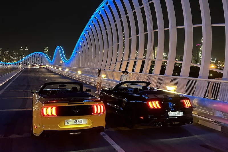 Ночной Дубай на кабриолете — огни, драйв и стиль – индивидуальная экскурсия