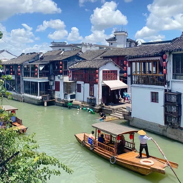 Парк кино и телевидения Шанхая и древний город Чжуцзяцзяо – групповая экскурсия