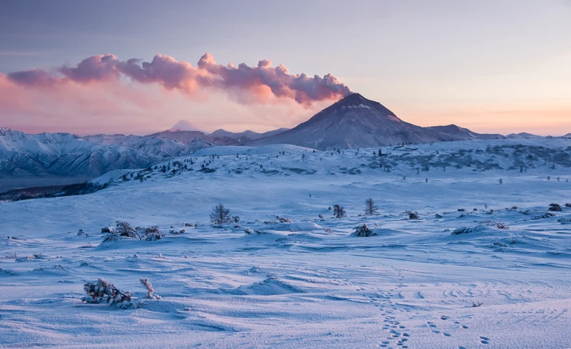 Снегоходный тур в Кроноцком заповеднике на Камчатке: прогулки, термы и вулканы (всё включено) – авторский тур