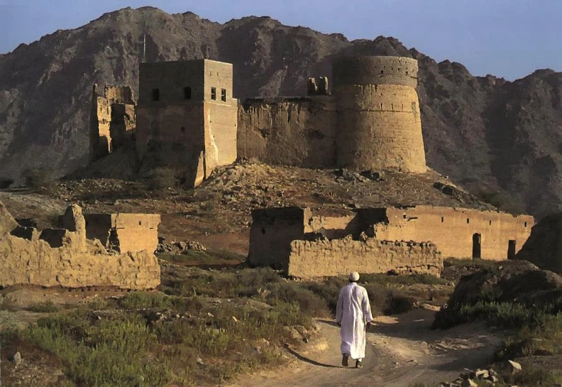 Из Аджмана в Фуджейру: горы, пляжи и крепости – индивидуальная экскурсия