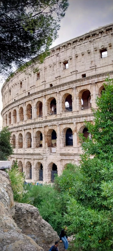 История Вечного города: Колизей и Римский форум – групповая экскурсия