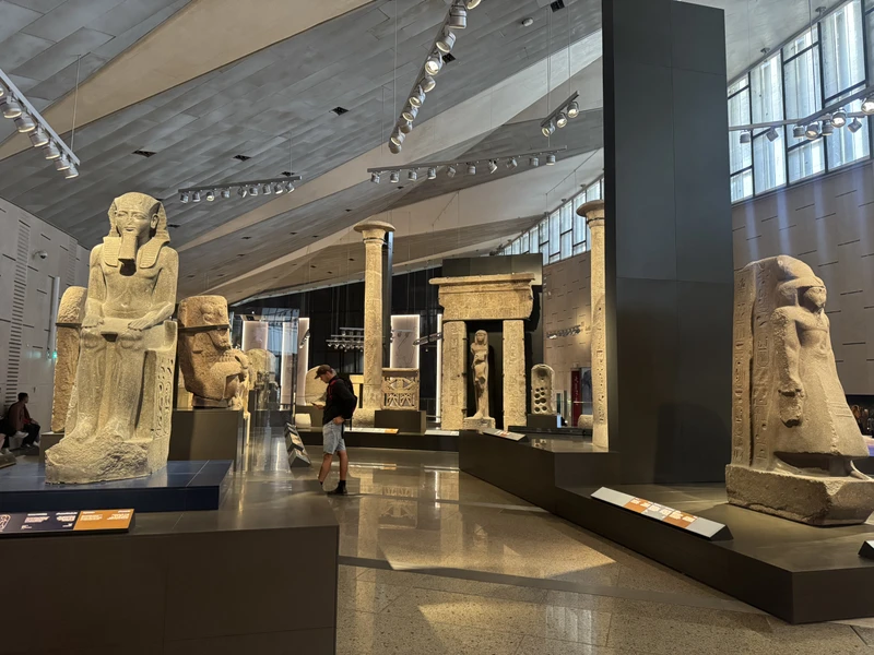 Большой Египетский музей + обзорная экскурсия по Каиру