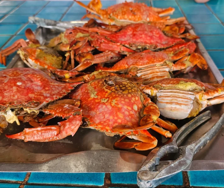 Крабовое сафари на реке Нерул с ужином – групповая экскурсия