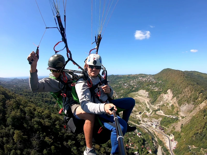 Сочи с высоты: полёт на параплане (из Адлера) – индивидуальная экскурсия