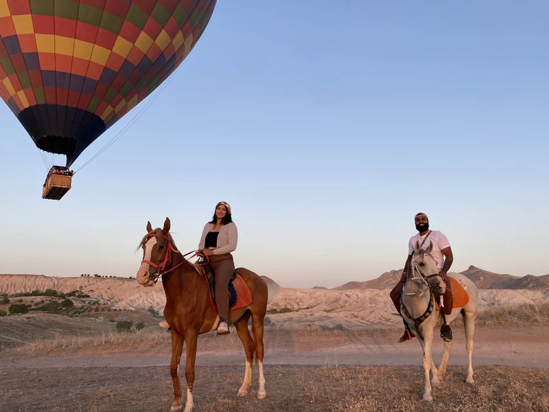 На лошадях по долине Каппадокии – групповая экскурсия