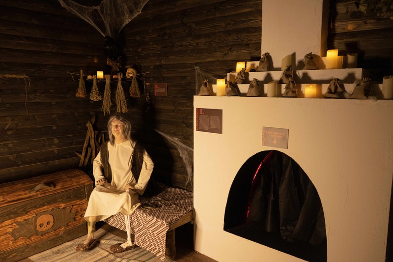 За лесами, за горами: Музей русской сказки – групповая экскурсия