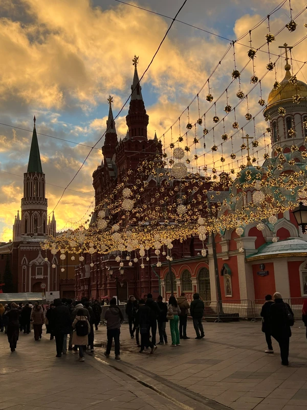 Квест по Китай-городу «Реликвия для Лизоньки» – индивидуальная экскурсия