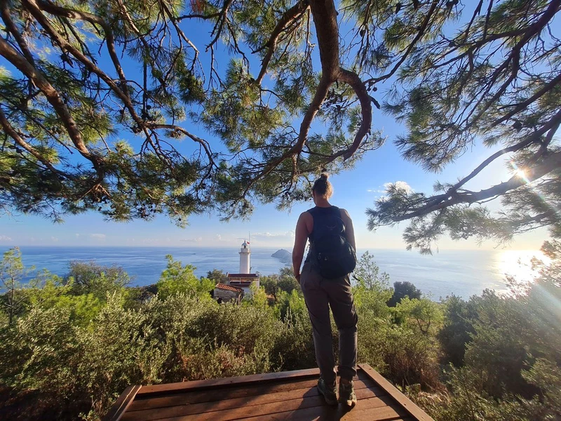 От Текирова до Каша: треккинг по восточной части Ликийской тропы налегке и с проживанием в отелях – авторский тур