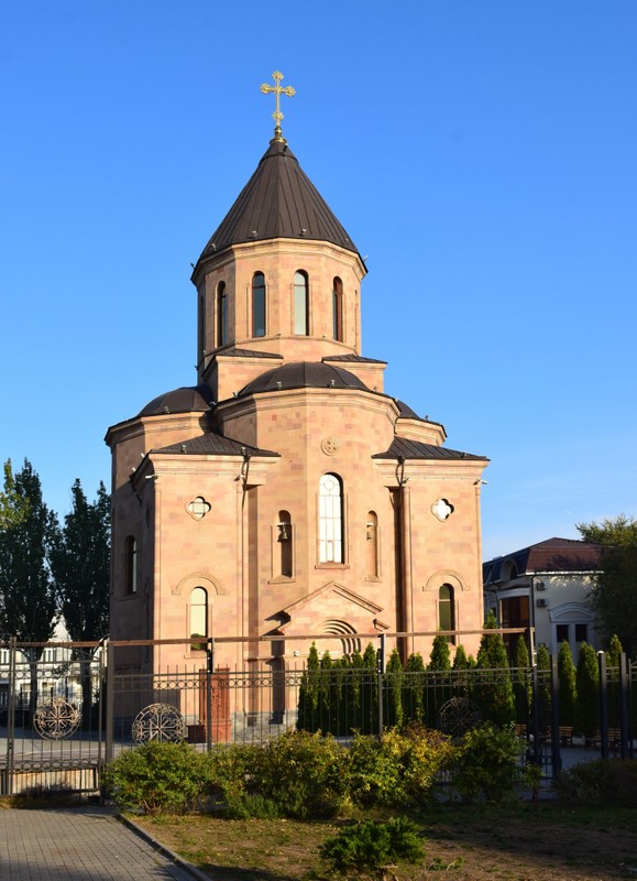 Экскурсия по городу, которого нет на карте, — по Нахичевани-на-Дону