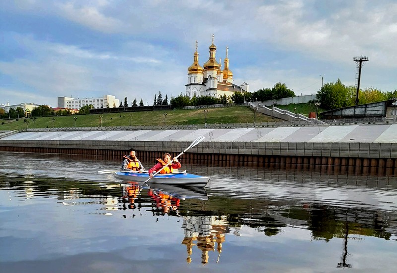 Групповая прогулка по Тюмени на байдарках