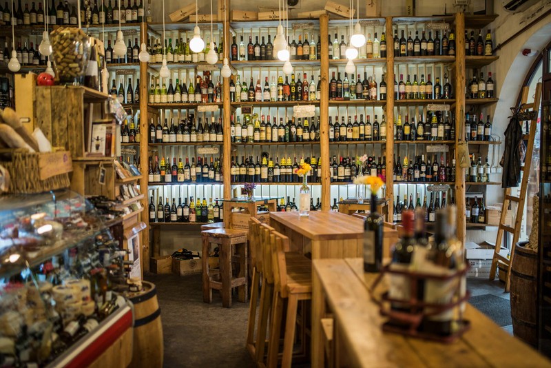 Пешком по Еревану + винная дегустация в подарок (18+) – групповая экскурсия