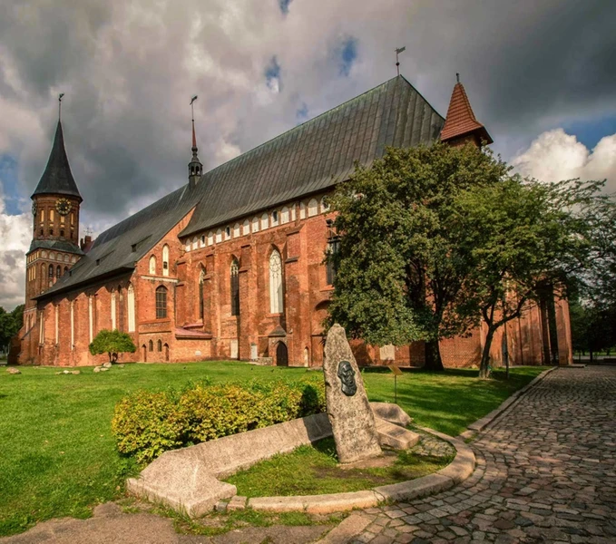 Из Зеленоградска — в Калининград (+ трансфер туда и обратно) – групповая экскурсия