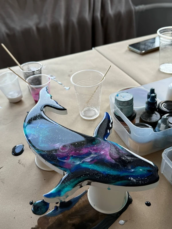 Мастер-класс по эпоксидной смоле: картина или кит своими руками – групповая экскурсия