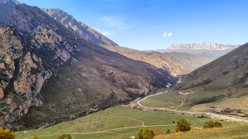 Путешествие из Нальчика по Чегемскому ущелью (в мини-группе) – групповая экскурсия