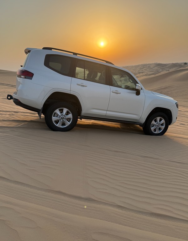 Вечернее сафари на джипах по пустыне Аль-Хатим – индивидуальная экскурсия