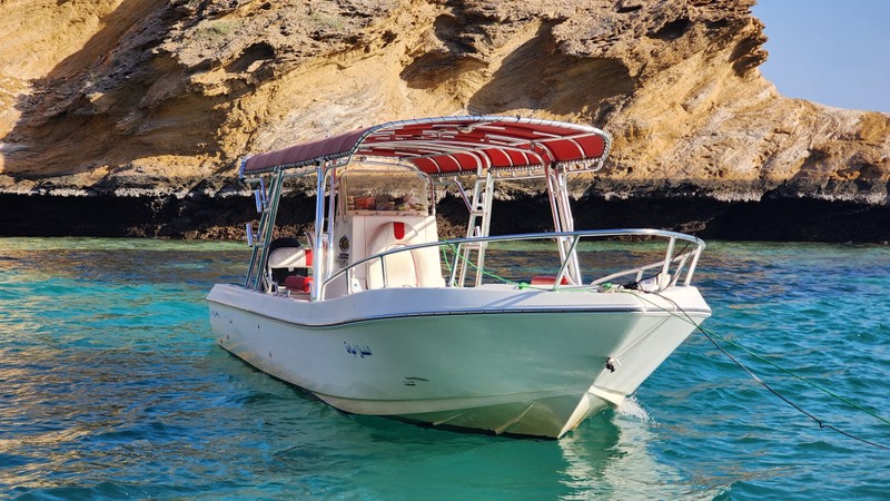 Островные тайны: рыбалка и снорклинг в Оманском заливе – индивидуальная экскурсия