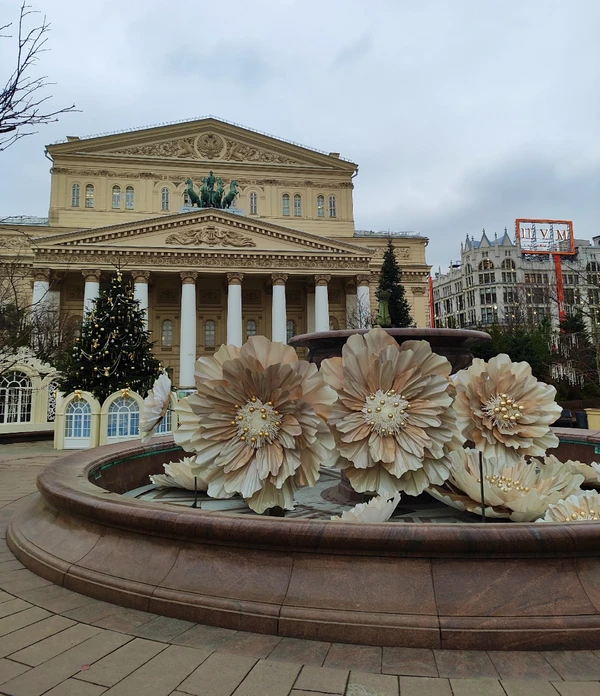 «Главное, чтобы костюмчик сидел»: архитектурно-театральный квест – индивидуальная экскурсия