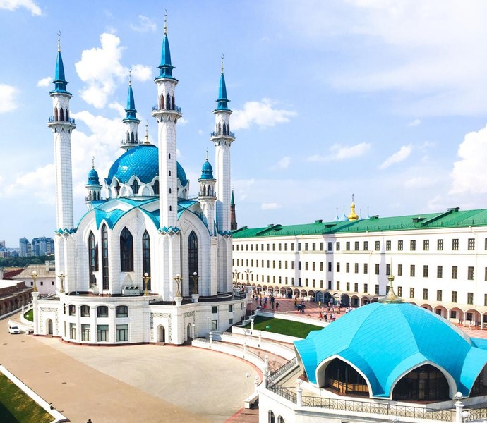 По эпохам Казани — на минивэне! – индивидуальная экскурсия