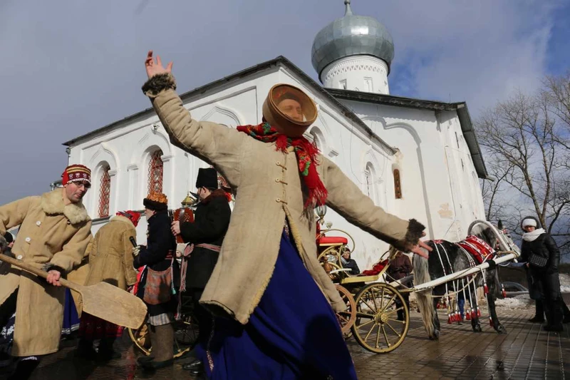 Широкая Масленица в Великом Новгороде (из Санкт-Петербурга) – групповая экскурсия