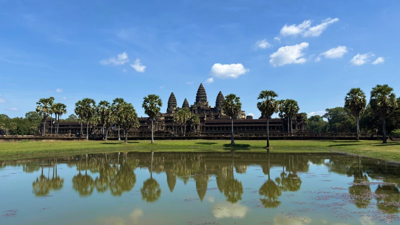 Ангкор-Ват: в сердце Кхмерской цивилизации — из Сиемреапа – индивидуальная экскурсия