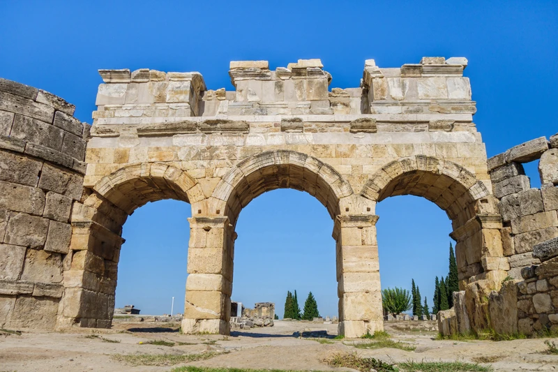 К травертинам Памуккале и озеру Салда — из Белека – групповая экскурсия