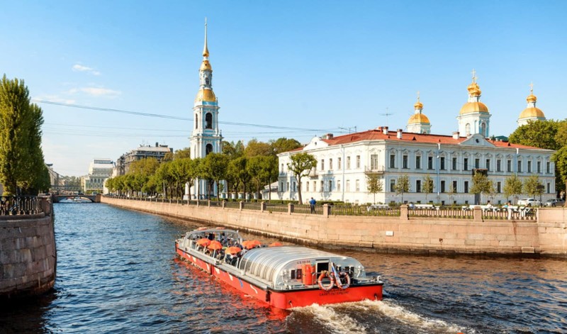 Прогулка на теплоходе по принципу «Hop-on, Hop-off» – входной билет