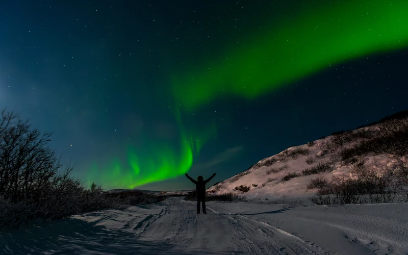 Приключения на Кольском в мини-группе: айс-флоатинг, поиск китов и сияния, горы Хибин – авторский тур
