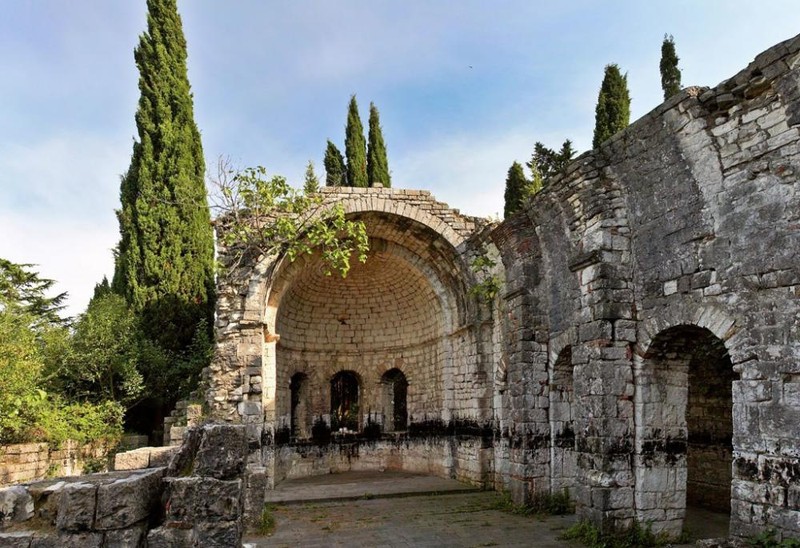 Необыкновенная Абхазия — в индивидуальном формате из Сочи – индивидуальная экскурсия