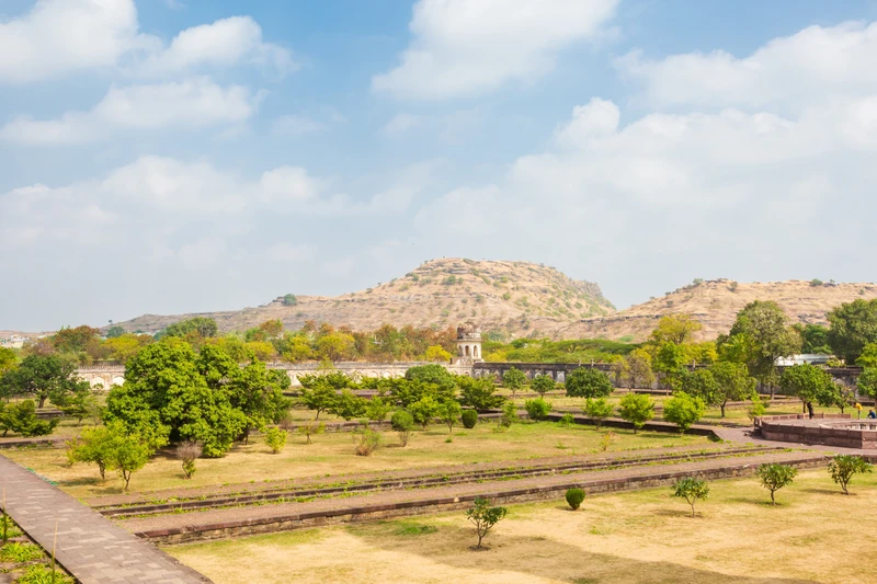 Новые грани Индии: путешествие в мини-группе по Дели, Мумбаи, Аурангабаду и острову Элефанта – авторский тур