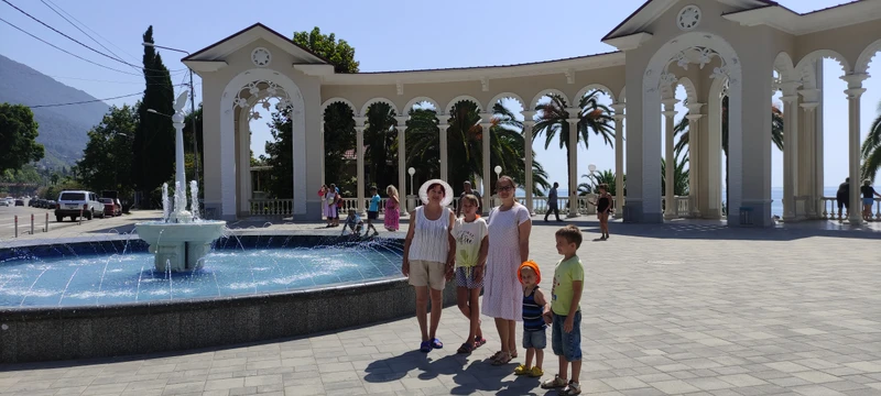 Только вы и главные локации Абхазии: 4 города и природные достопримечательности (из Сочи) – авторский тур