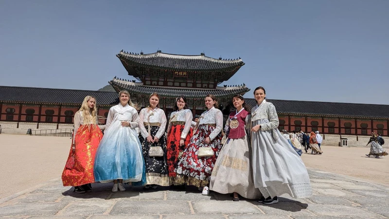 Контрасты Южной Кореи: Сеул и Пусан, гастрономия и мастер-классы, мегаполисы и деревни (мини-группа) – авторский тур