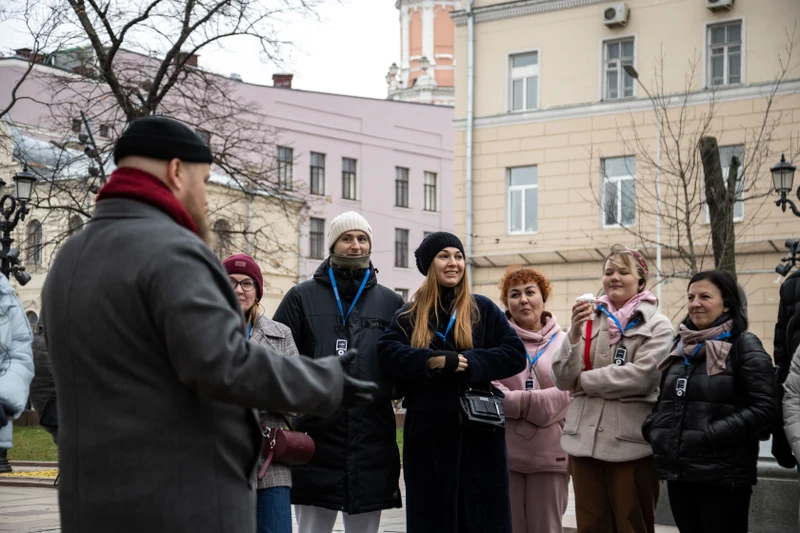 Стендап-экскурсия по Чистым прудам