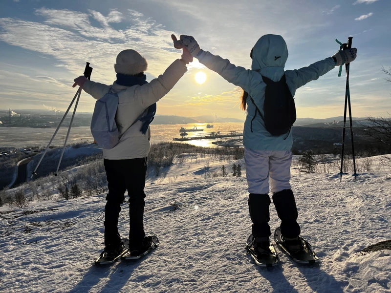 Активная прогулка в полярную ночь на сопку Мишукова – групповая экскурсия