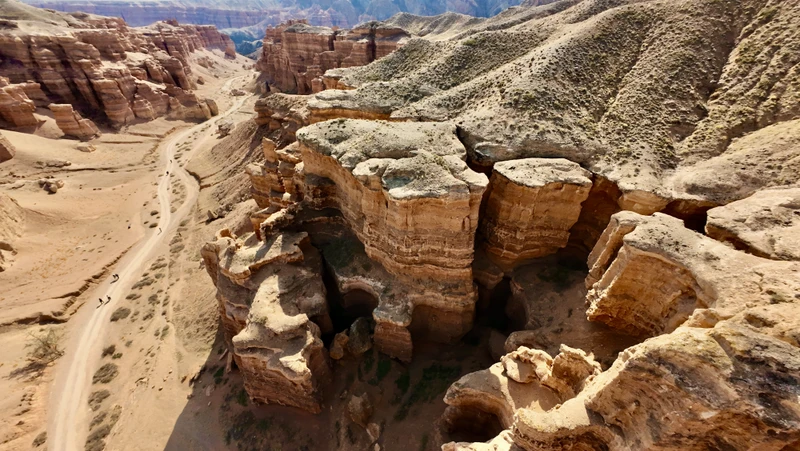 Путешествие через Тигровые горы на внедорожнике — из Алматы – индивидуальная экскурсия