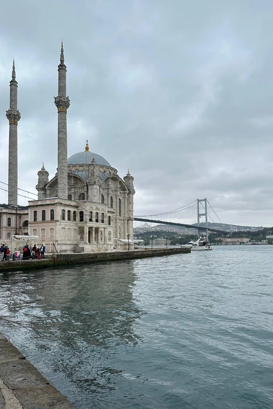 Прогулка с аудиогидом по европейской набережной Босфора – индивидуальная экскурсия