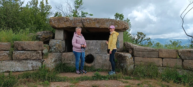Мегалиты, спрятанные на горе Нексис в Геленджике – индивидуальная экскурсия
