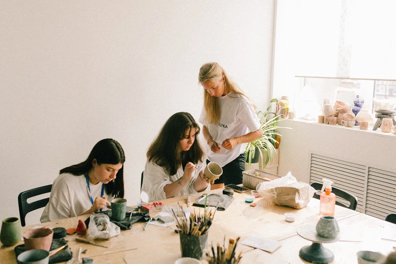 Мастер-класс по лепке из глины в Нижнем Новгороде – групповая экскурсия